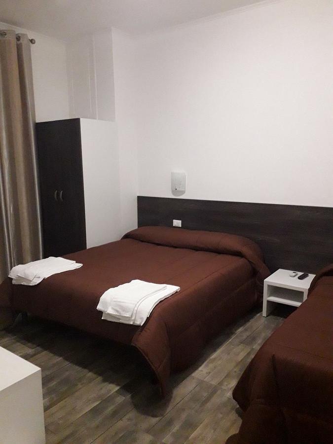 Tiburtina Guesthouse Rome Extérieur photo